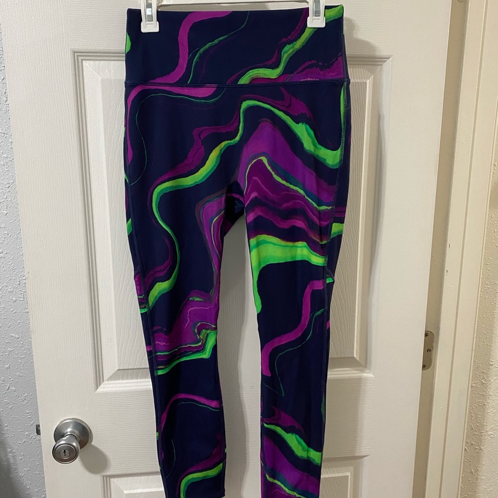 COPY - Fabletics Anywhere Ultra High-Waisted 7/8 Leggings